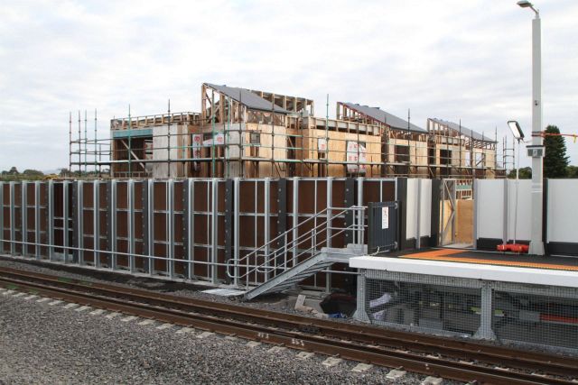 Emergency exit stairs used to link platform 1 to the streets north of the station