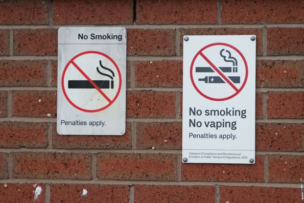 New and old 'no smoking' signage at Moe station